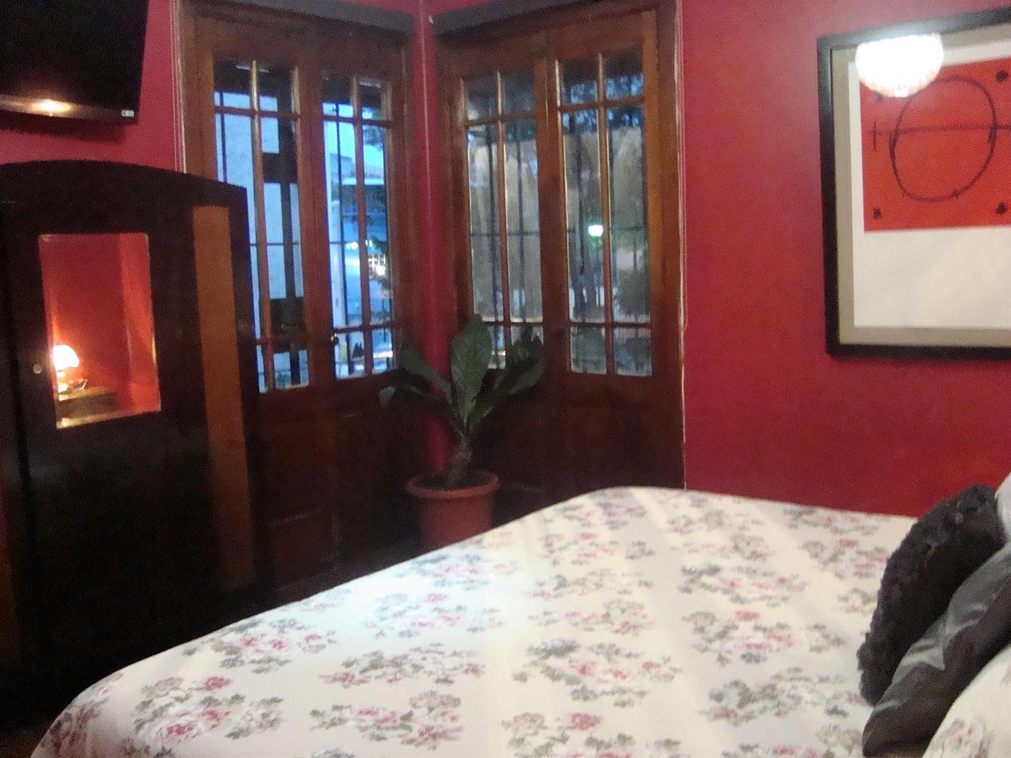 Bed and Breakfast La Querencia Df Мехико Экстерьер фото